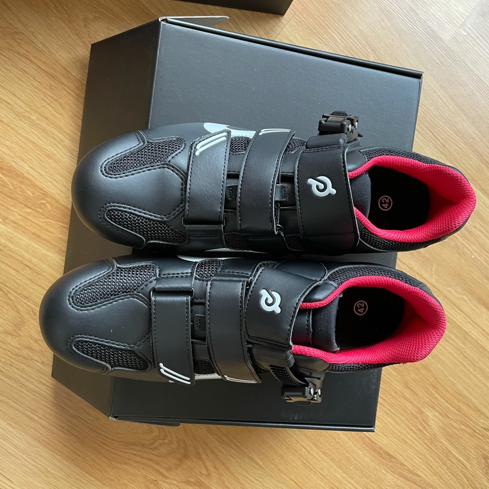 Peloton bike shoes